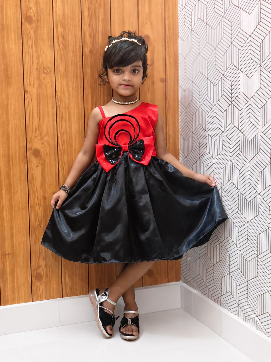 Elegant Red & Black Princess Party Dress for Girls ❤️🖤